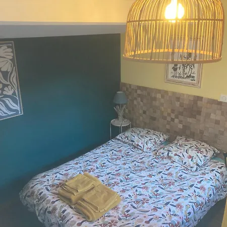 La Maison Des Roches 4-6 Personnes Avec Terrasse 萨尔拉拉卡内达